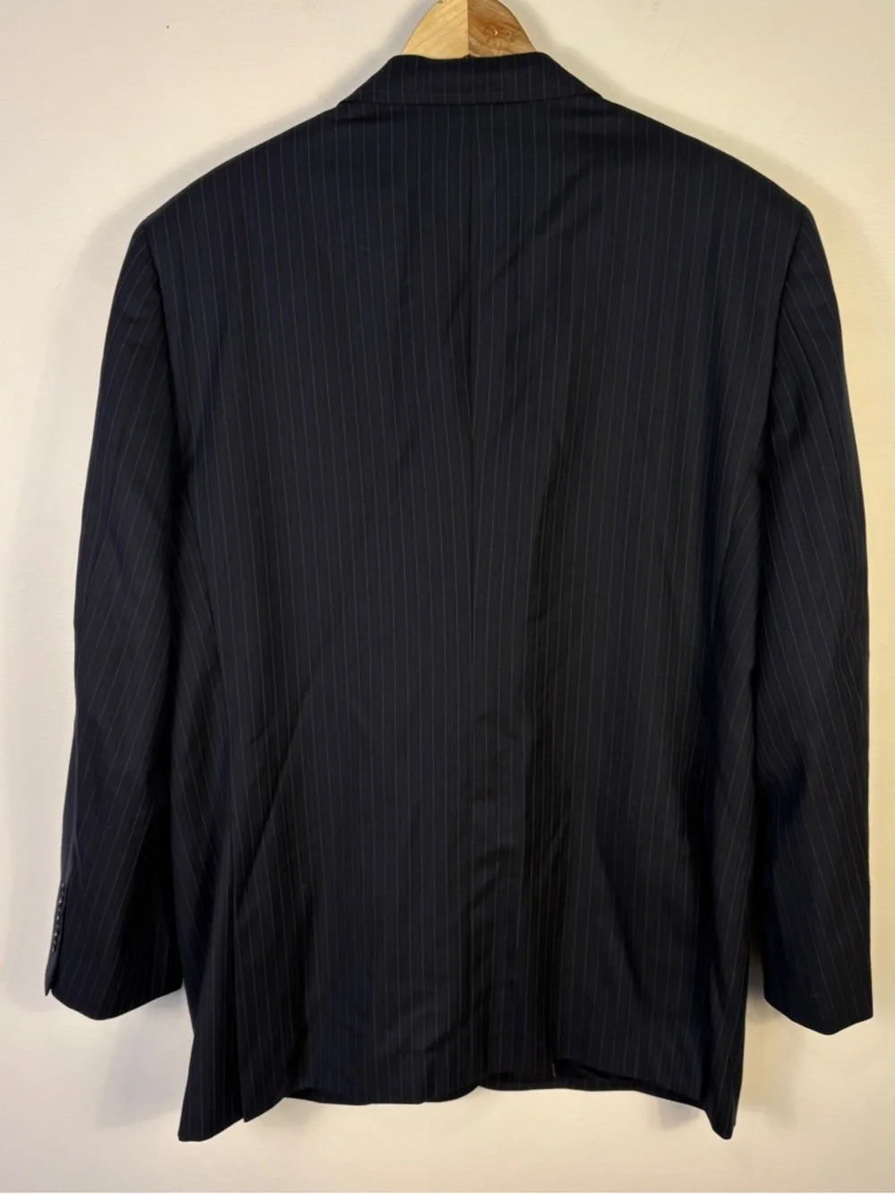 Brooks Brothers Madison Navy Pinstripe Two-Button Suit Jacket Classic
